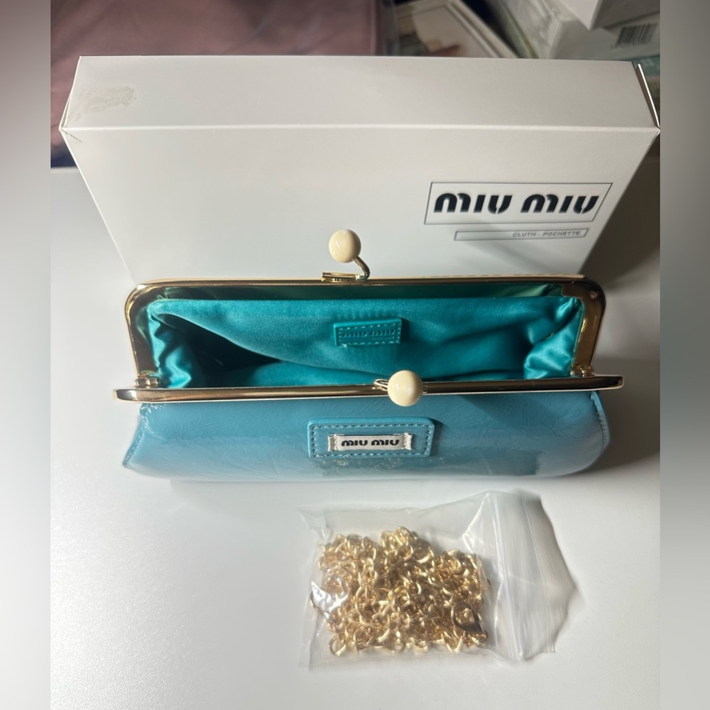 Miu Miu Sky Blue or Turquoise Patent Faux Leather Clutch with Gold Chain GWP NWB - Picture 2 of 15